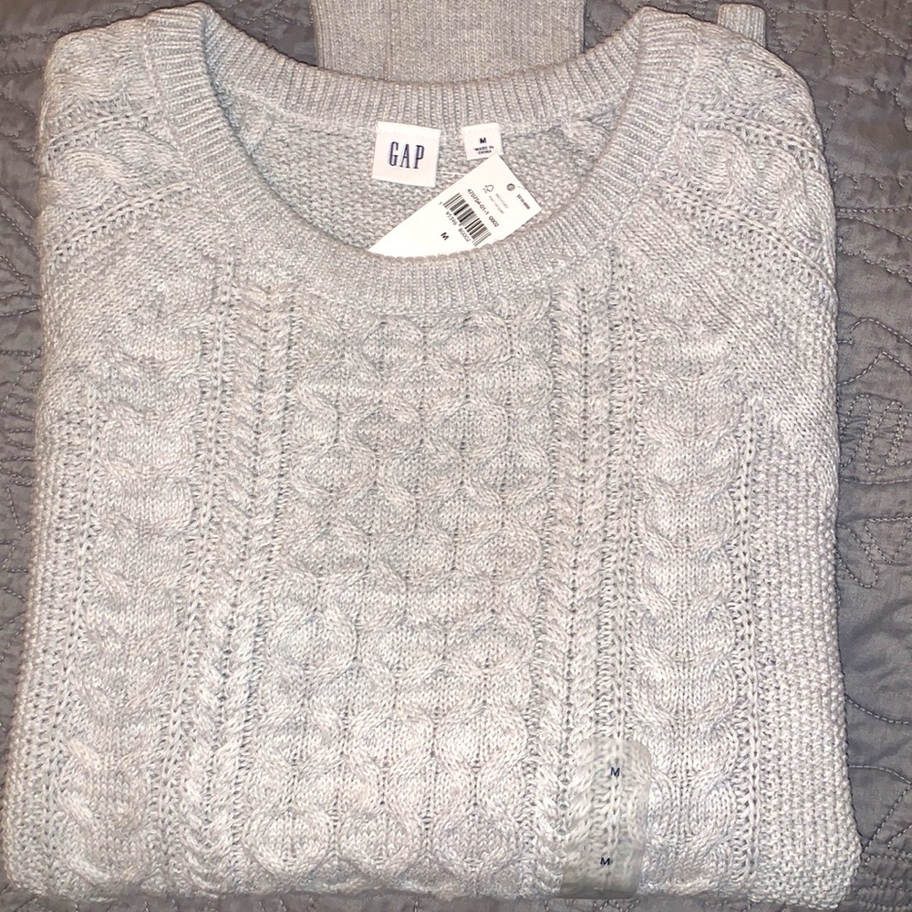 GAP Cable-knit Sweater